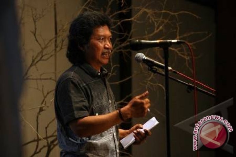 Cak Nun: pemimpin perlu jaga nilai kepantasan