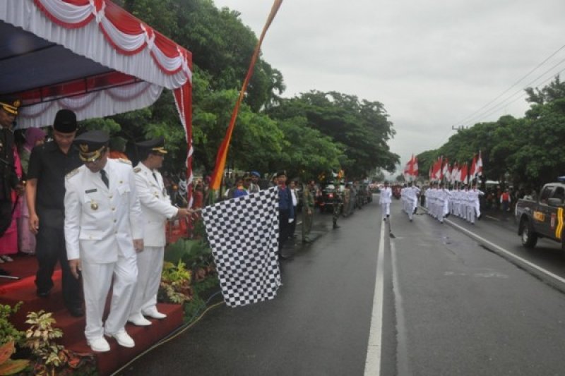 Bupati Lepas Pawai