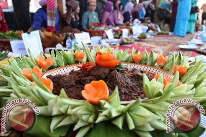 10-makanan-indonesia-ini-ternyata-populerdibelanda