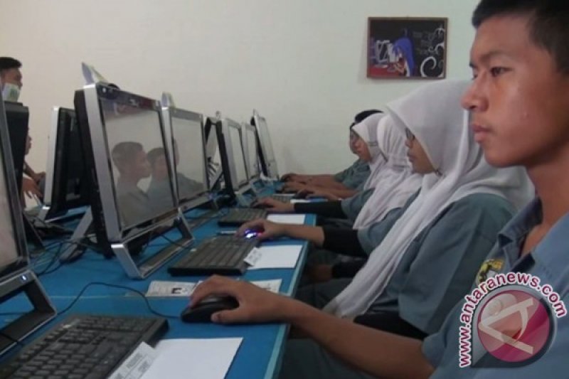 Kantor bahasa Jambi perkenalkan cerita rakyat online