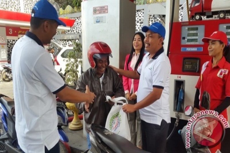 Pertamina Papua beri hadiah kepada pengguna pertamax