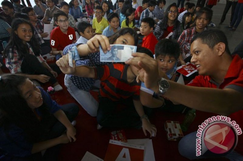 Menumbuhkan cinta rupiah