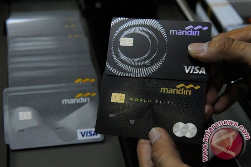 Bank Mandiri catat transaksi kartu kredit Rp12,3 triliun