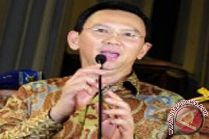 Ahok Ingin Semua Taman Dilengkapi Fasilitas Toilet