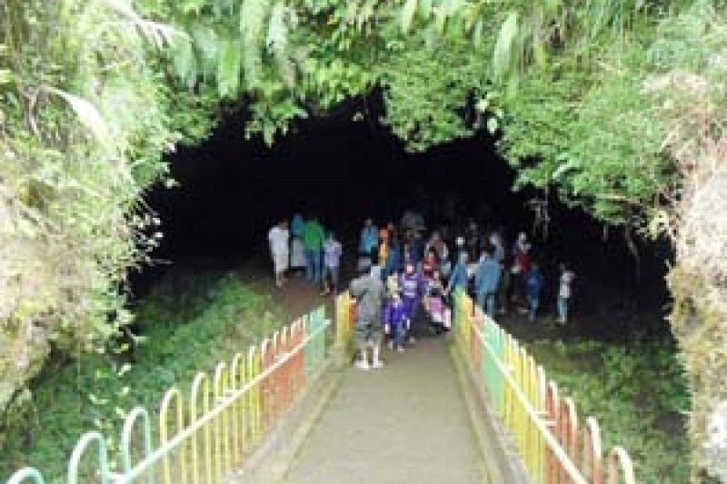 Tarik Wisatawan, objek wisata Goa Lawa Purbalingga dibenahi