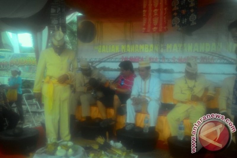 Ini Hasil Basir Dayak Meramal Gerak Gerhana Matahari