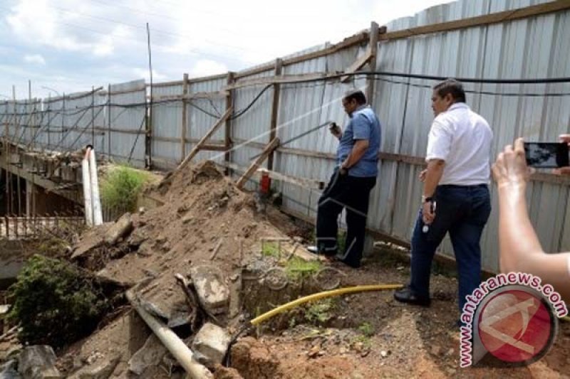DPD nilai kontraktor Jembatan Tello tidak profesional