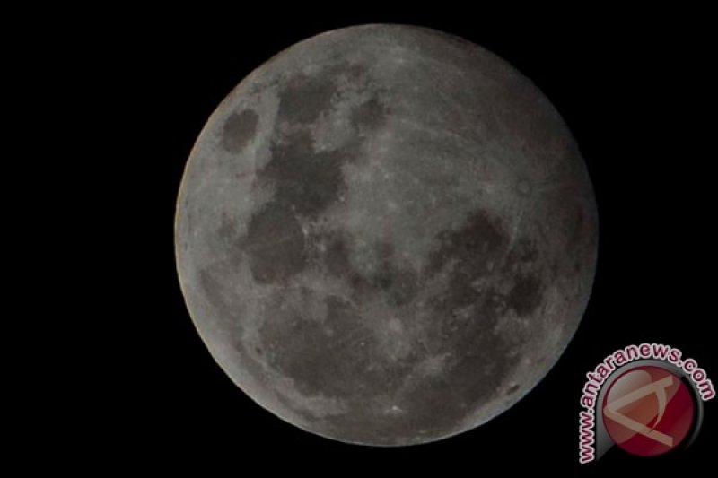 Gerhana bulan penumbra akan lintasi Indonesia pada 11 Januari