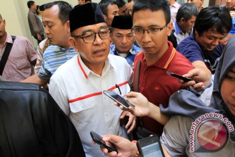 Hakim Bebaskan Cik Raden