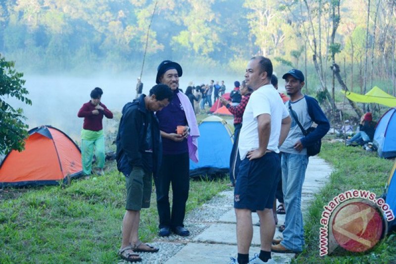 Wisatawan Danau Tambing Sulteng Capai 13.000 Orang