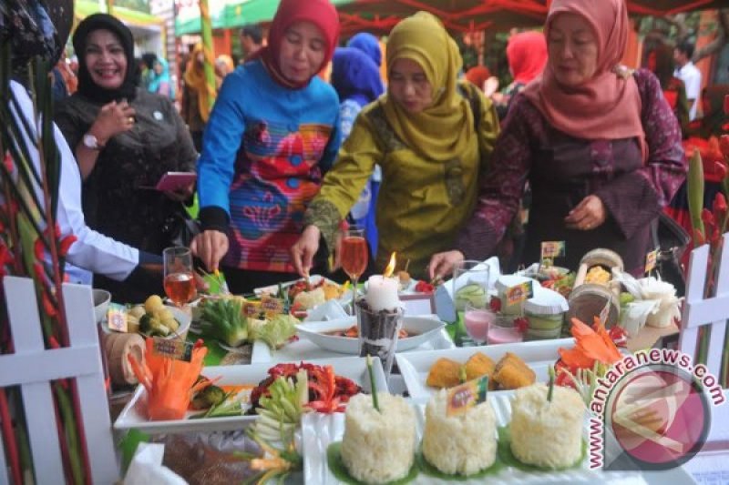 PKK OKUT ikut lomba Cipta Menu nasional
