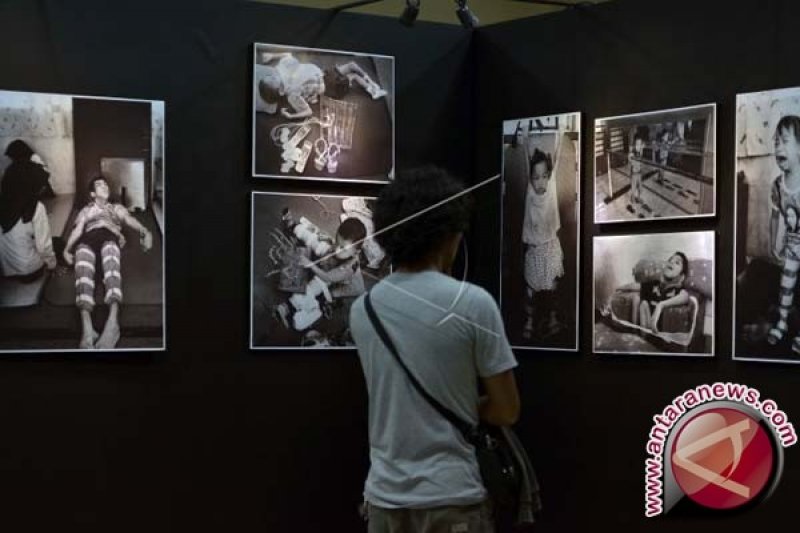 GFJA hadirkan fenomena "penyintas" dalam pameran fotografi