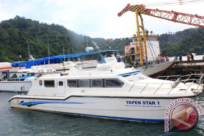 Warga sesalkan tidak beroperasinya Kapal Yapen Star