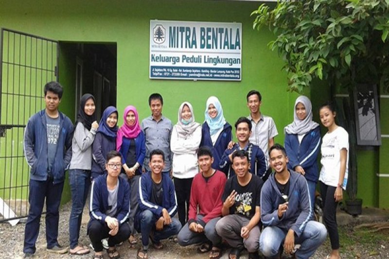 LSM Mitra Bentala-UI Riset Ekosistem Pesisir Lampung