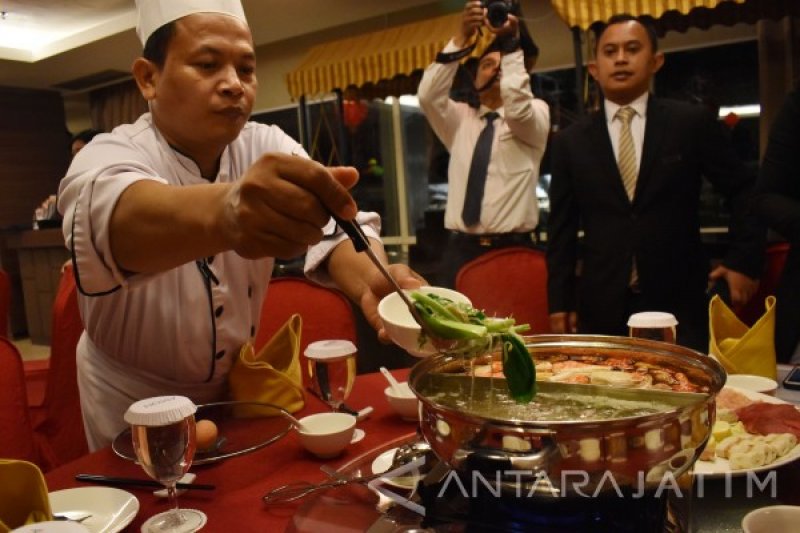 ide-makanan-tahun-baru-ini-resep-buat-sukiyaki-steamboat-yang-simpel