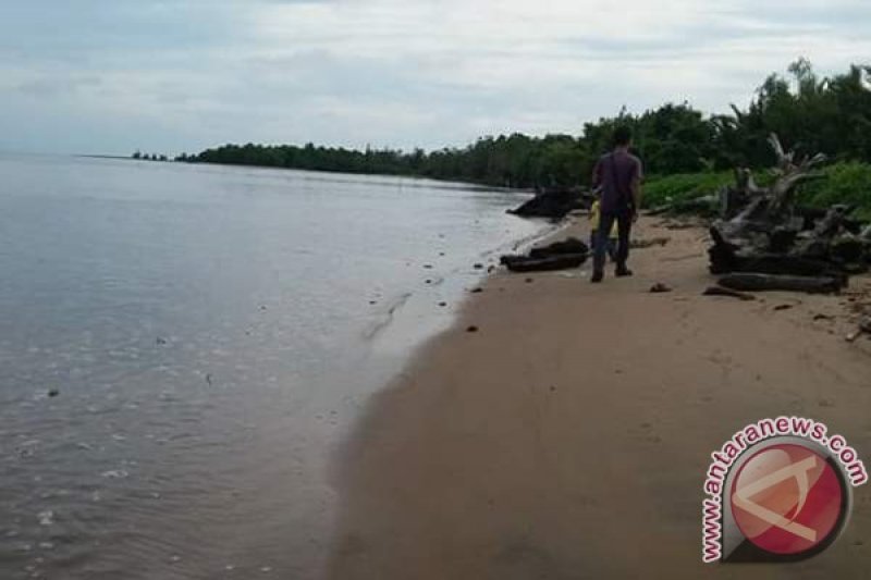 Legislator Minta Pengelolaan Pantai Siamuk Dibenahi Antara