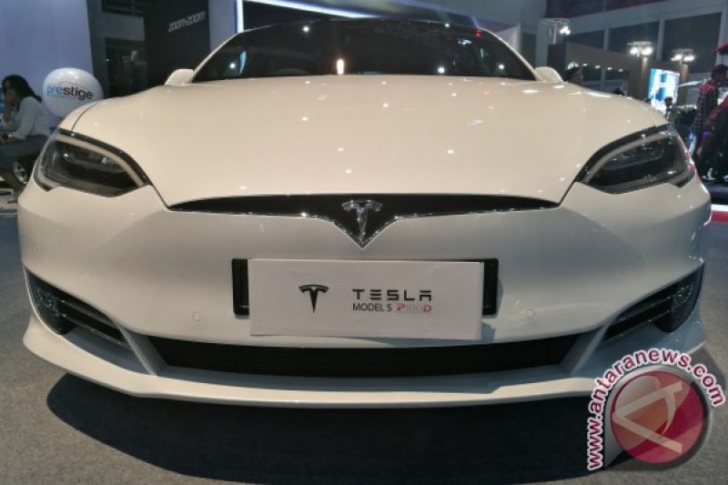  Tesla  Model 3 meluncur besok era baru mobil  listrik  harga  