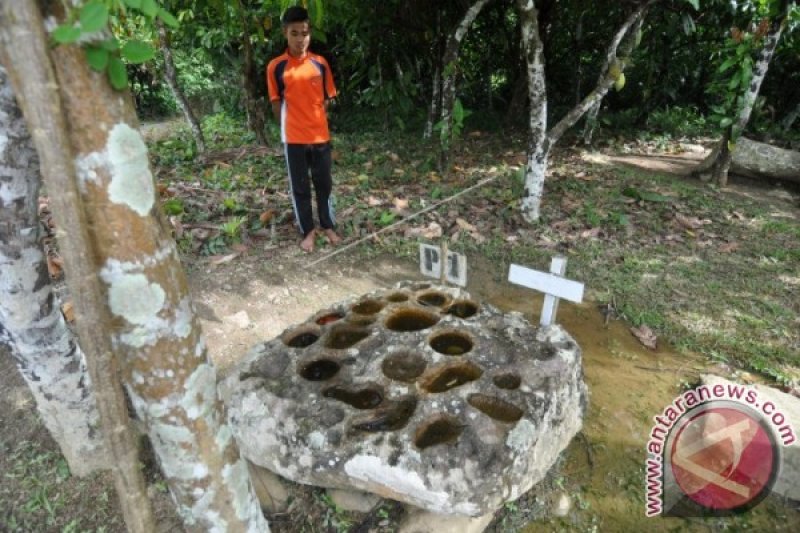 Masyarakat Tolak Pemancangan Tapal Batas TNLL