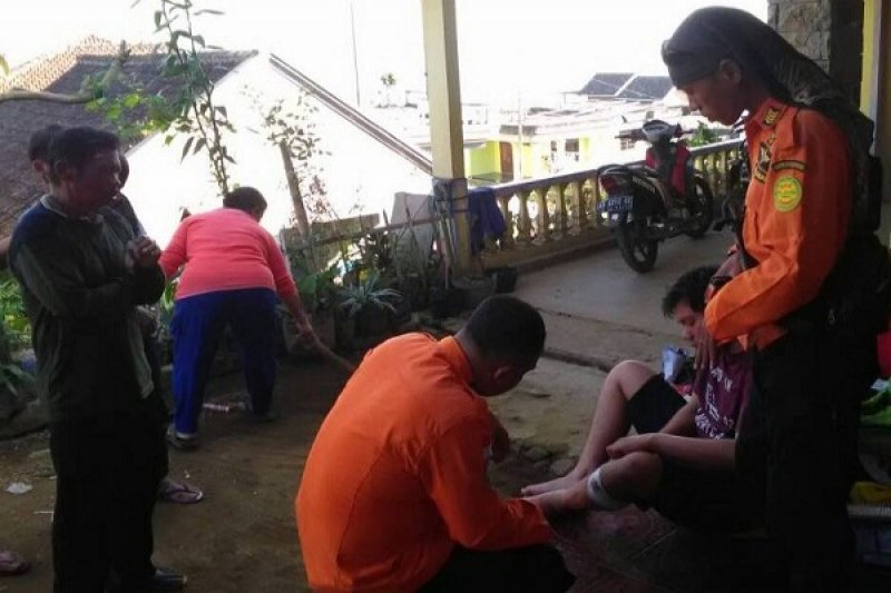 Kaki terkilir, Dua warga Ungaran pendaki Gunung Sumbing dievakuasi