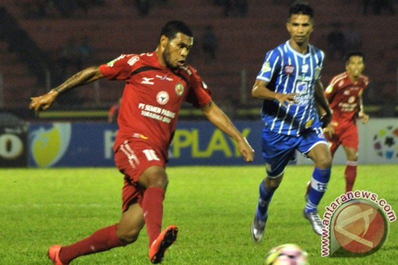 Gol menit terakhir pemain Papua Vendry Mofu bawa Semen Padang ke-16 besar AFC Cup