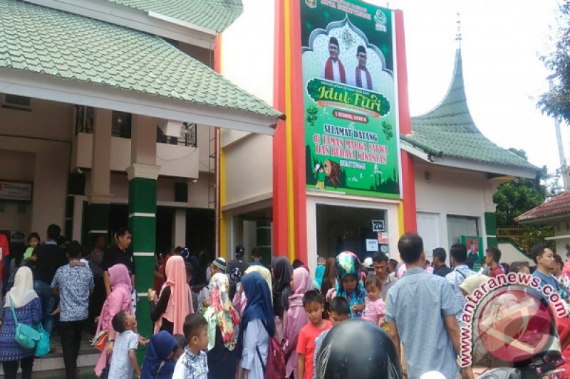 Rumah Gadang Di Kabun Bungo Kebun Bukittinggi