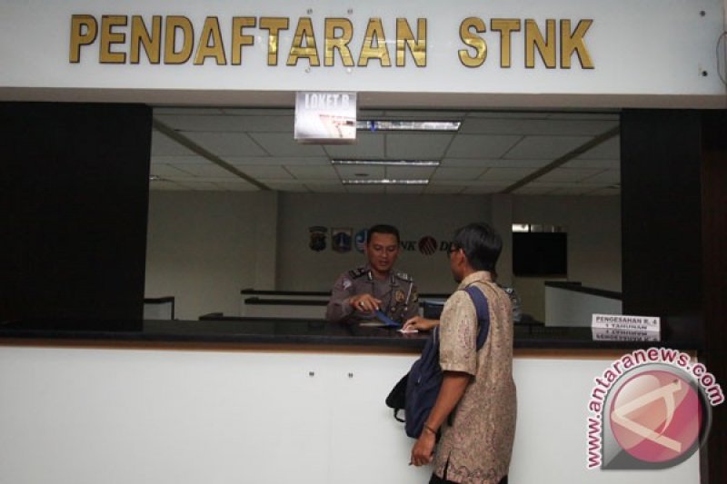 Pemprov bebaskan biaya balik nama kendaraan