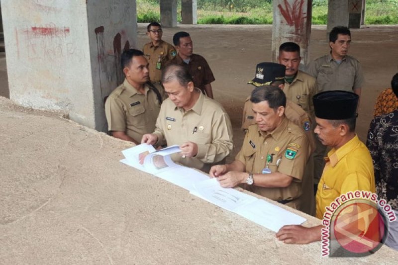 WAGUB SUMBAR TINJAU PEMBANGUNAN  MONUMEN PDRI