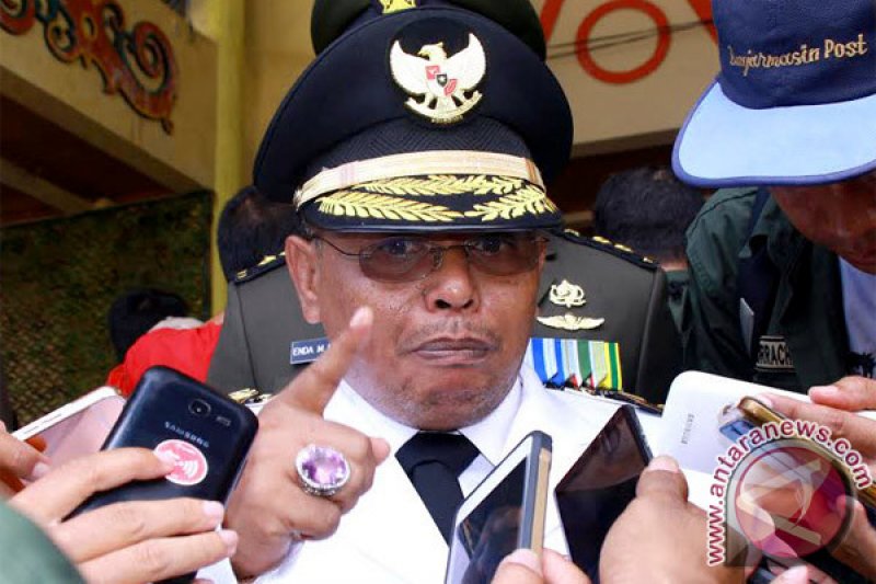 Penerapan politik tak lepas dari isu transaksional, kata Wagub Kalteng