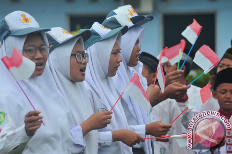 lagu-indonesia-raya-3-stanza-berserta-lirik-dan-maknanya