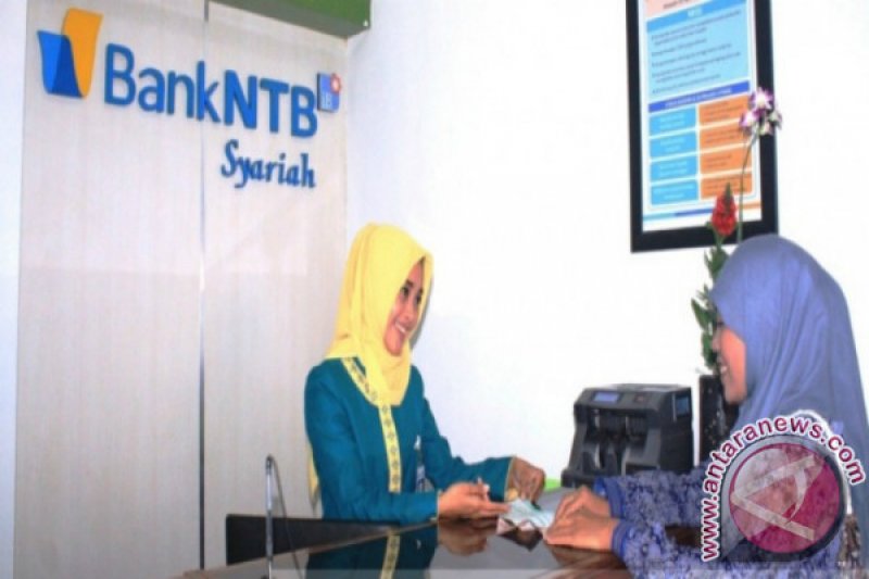 Menanti Bank Ntb Syariah Di Bumi "seribu Masjid"
