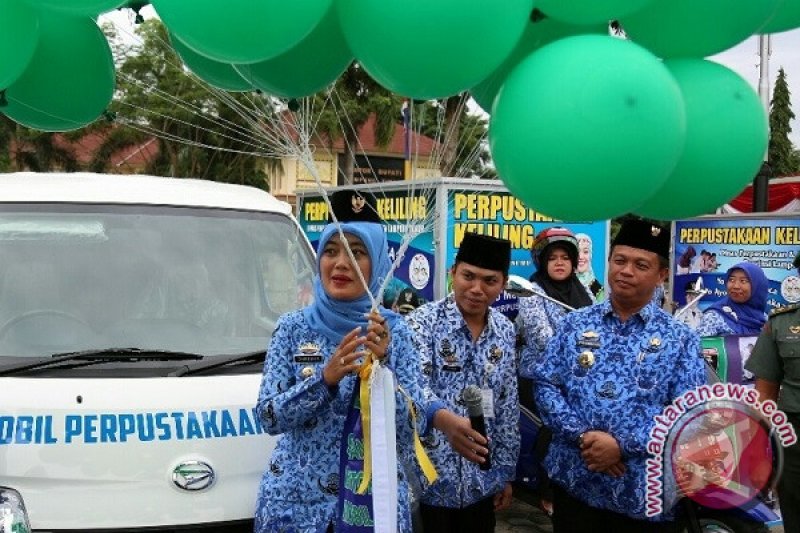 Bupati Lampung Timur Luncurkan Bentor Pustaka Keliling