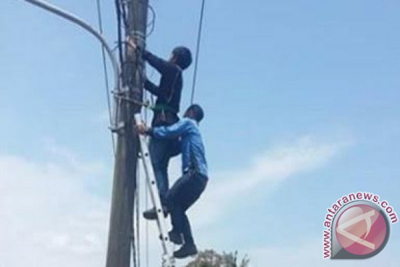 Pemasangan saluran tv kabel di daerah ini semerawut