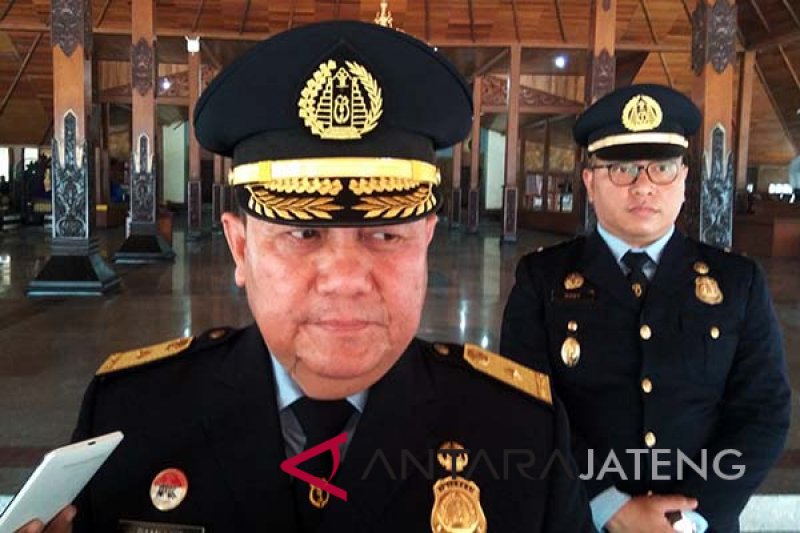 Akun fiktif pemohon paspor di Jateng libatkan petugas