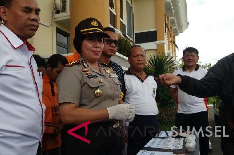 Polisi tangkap pencuri di toko Pasar Inpres Baturaja
