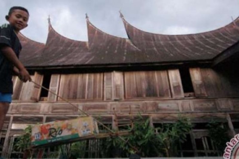 Rumah Gadang Panjang Solok Selatan Masuk Nominasi Situs Sejarah Terpopuler