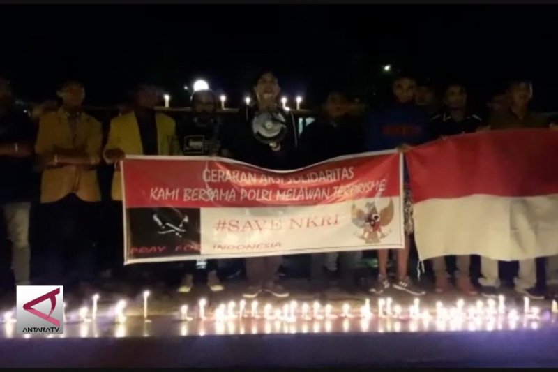 Aksi seribu lilin kecam terorisme