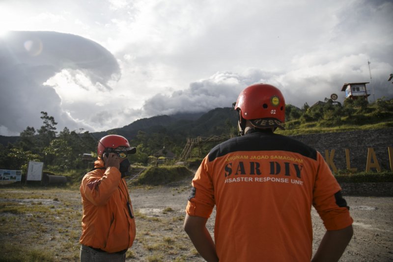 PANTAUAN PUNCAK GUNUNG MERAPI