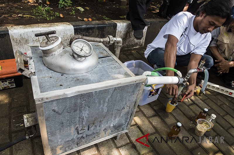 Cukai untuk plastik tak ramah lingkungan dikenakan tahun depan.