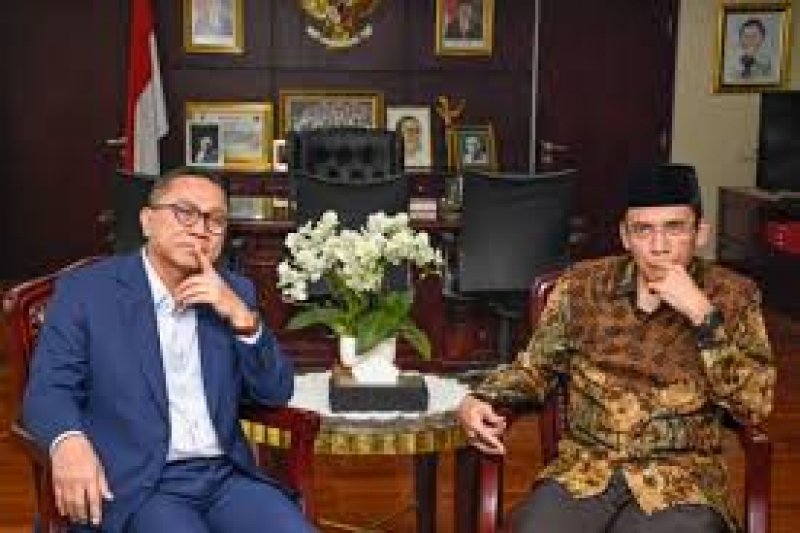 Ketua MPR sebut TGB cocok jadi capres