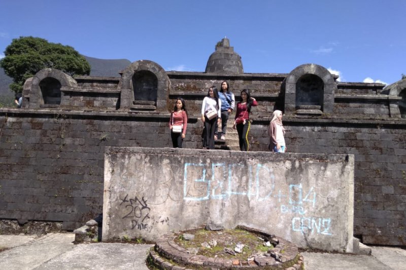Candi Borobudur Mini Menjadi Destinasi Baru Cianjur Antara Candi Borobudur Mini Menjadi Destinasi Baru Cianjur Antara