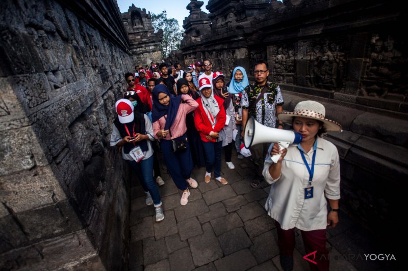 BUMN HADIR-SMN MENGENAL SEJARAH