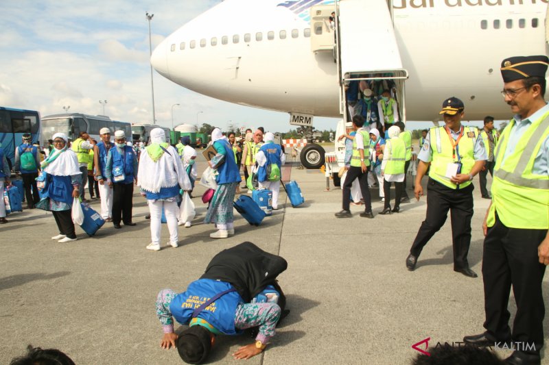 Kloter pertama jamaah haji tiba di Tanah Air