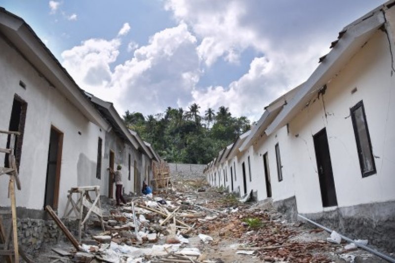 PERLAKUAN KHUSUS DEBITUR TERDAMPAK GEMPA