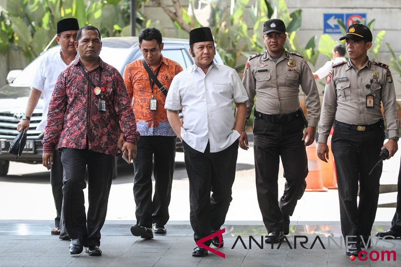 Kepercayaan publik turun, revisi UU KPK penyebabnya