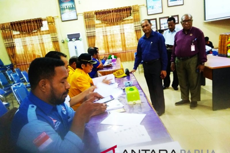 KPU Biak Numfor validasi berkas PAW dua anggota DPRD