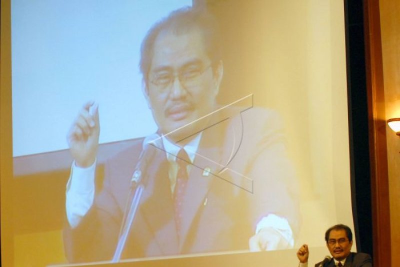 Jangan terpecah-belah hanya karena perbedaan politik