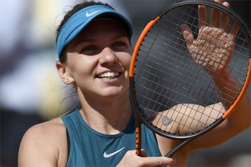 Cedera, Halep mundur di putaran pertama China Terbuka