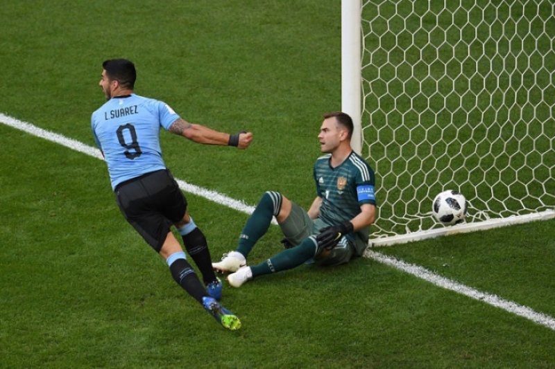 Istri akan melahirkan, Suarez absen perkuat Uruguay saat lawan Korsel