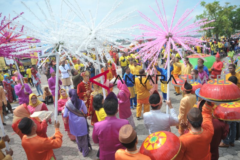 Aneka budaya di Festival Pesona Lokal Palembang