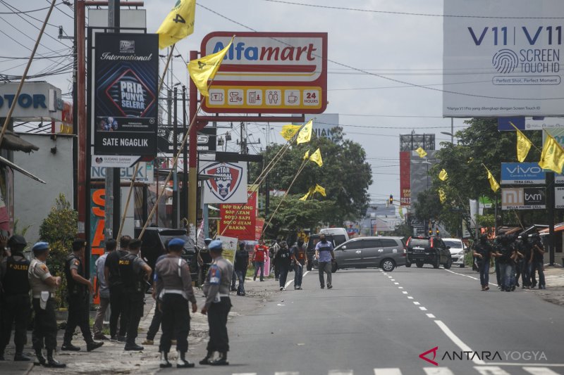 REKA ULANG PENANGKAPAN TERDUGA TERORIS